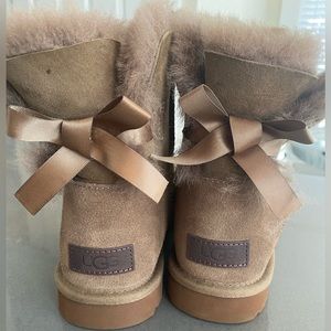 UGG Bailey Bow Mini Boots